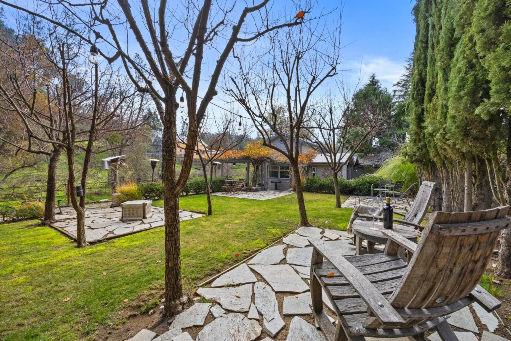 Water Street Canon49